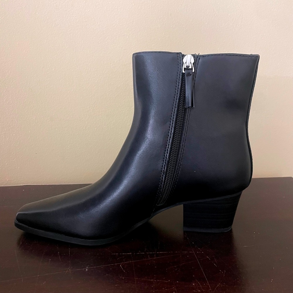 Old Navy Black City Bootie Square Toe Block Heel Ankle Boots Womens 6.5 788053-0 - Picture 5 of 8